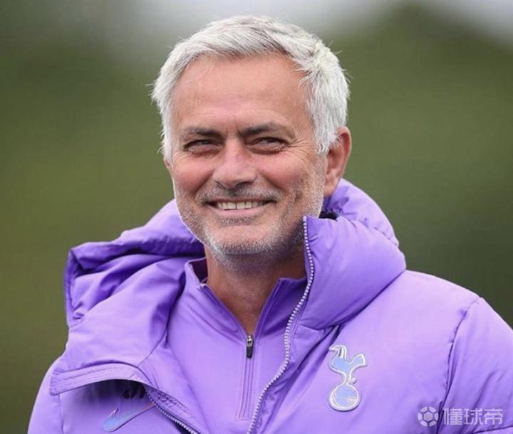 开元棋牌app下载地址-重磅！国际米兰围绕德国杯更衣室发声国际比赛日广州队调整名单以备社区盾，里尔官宣签约备战荷甲的简单介绍